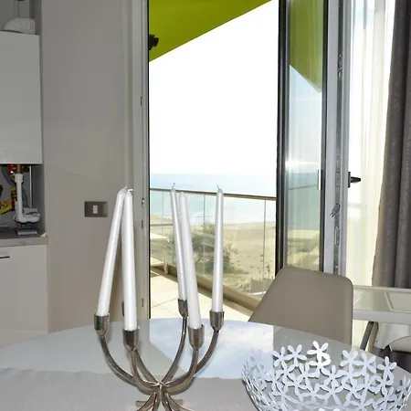 Beach Front 2 Bedroom *